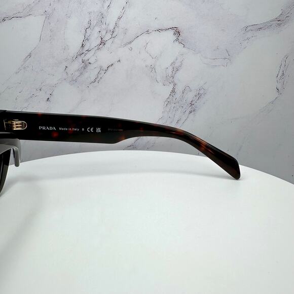 New Prada Sunglasses - Picture 9 of 16